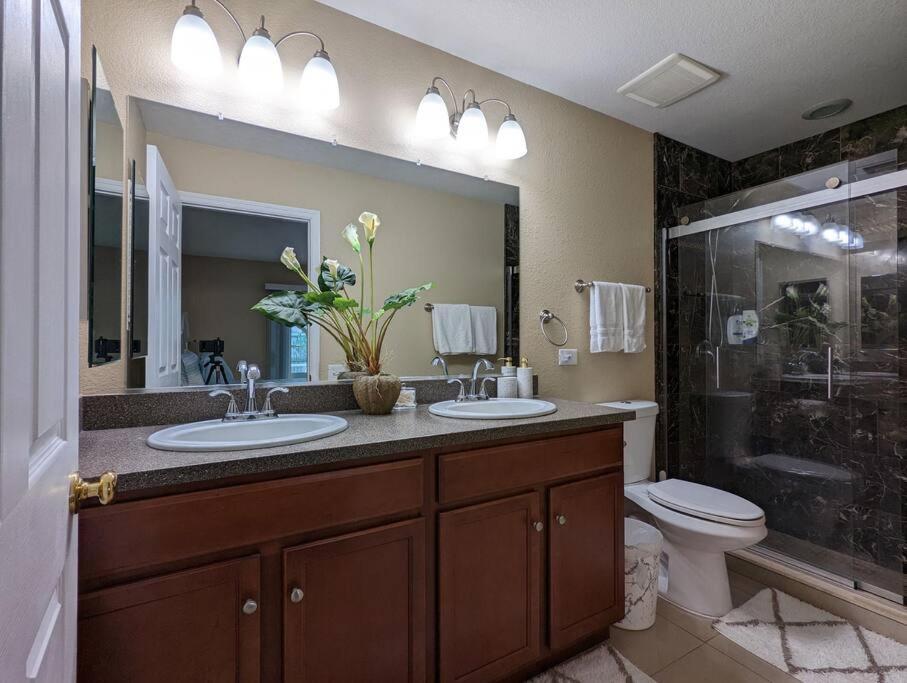 3Bed & 2Bath Property Couple Minutes From Siesta Key Beach & Downtown Sarasota Luaran gambar