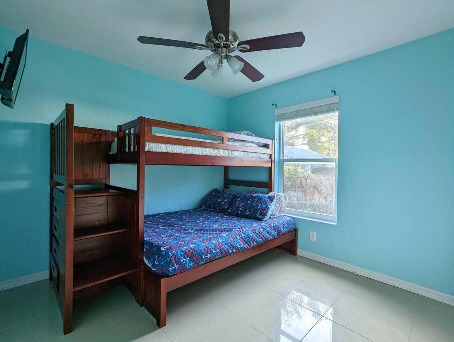 3Bed & 2Bath Property Couple Minutes From Siesta Key Beach & Downtown Sarasota Luaran gambar